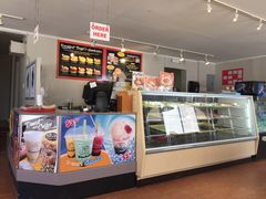 -Winchell's Donuts House