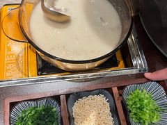 至尊鲨鱼-至尊鲨鱼·原烹海鲜·新浙菜(拱宸桥店)