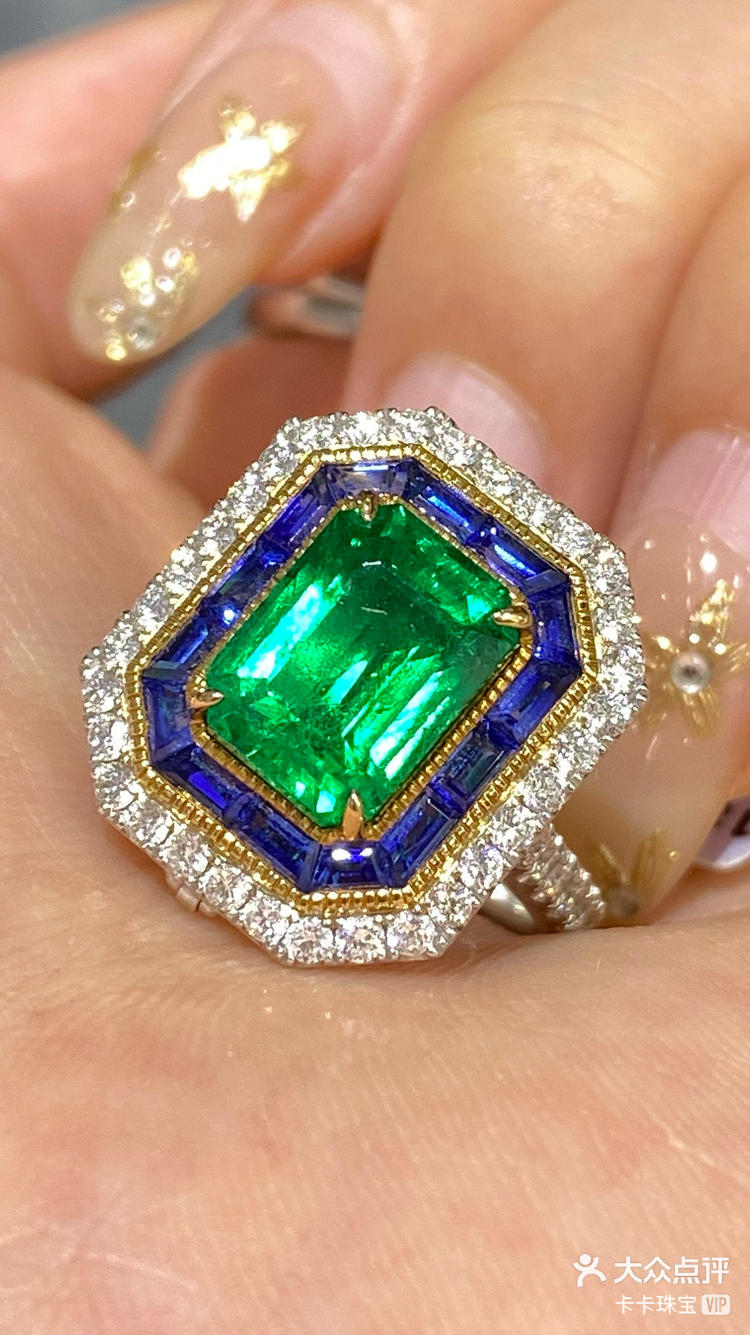 极品沃顿绿祖母绿戒指好高级的配色爱惨了