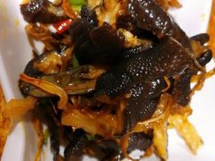 -隔壁老王·家常云南菜(花巷店)
