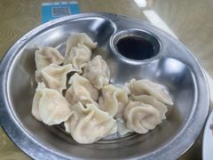 -崴海渔村(虹梅路店)