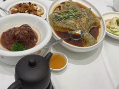 -万龙洲海鲜(大兴绿地缤纷城店)