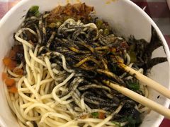 黑芝麻热干面-陶然风味园(广场路店)