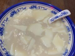奶茶芋圆豆腐-马打滚