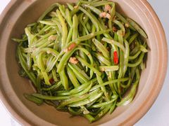 -虹泥小厨(南国花园总店)