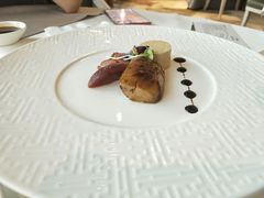 -广州塔卢特斯法国旋转餐厅