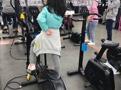 -迪卡侬(西三旗店)