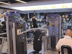 -超鹿运动(达信大厦店)