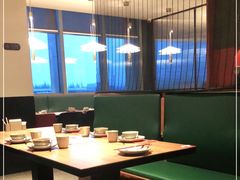 卡座-青年公社烤鸭(宝杨宝龙广场店)