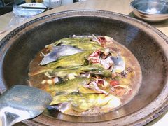 -屯老二农家铁锅炖·行业领军者(梅江店)