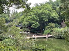 -汇龙潭