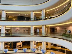 -红星美凯龙国际家居博览中心至尊mall停车场