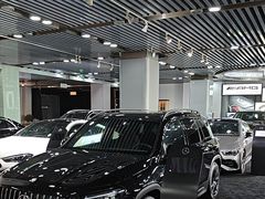 -北京鹏龙星徽AMG性能中心(潘家园店)