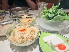 -一叶一世界·素食餐厅(锦华万达店)