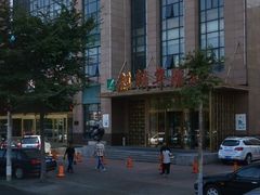 -麒麟华膳汇(飞泷商务大厦店)