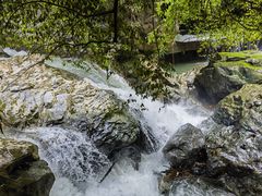 -古龙山大峡谷
