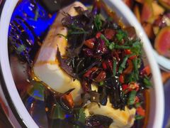 -山河屯铁锅炖(哈西站店)