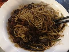 -桃园中华料理炸酱面(燕儿岛路店)