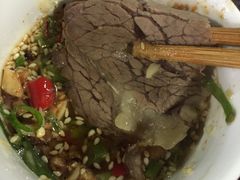-朝伟清真铜瓢牛肉馆(三十年老·店)