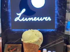 开心果烤榛子碎-LUNEURS月乐诗 冰淇淋咖啡(环贸店)