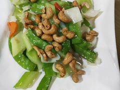 -品香菜馆(旗峰路中侨大厦店)