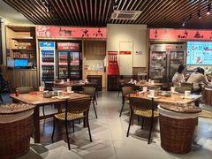 -阿润打边炉·鲜切鸡煲(华漕店)