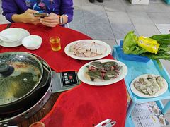 -花苑美食横琴生蚝火锅(拱北粤华路店)