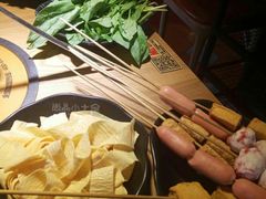 -尚品小土屋涮毛肚(李沧万达店)