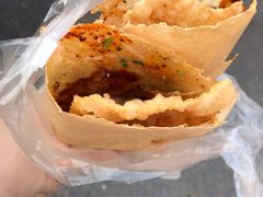 -正宗杂粮煎饼香软鸡蛋饼