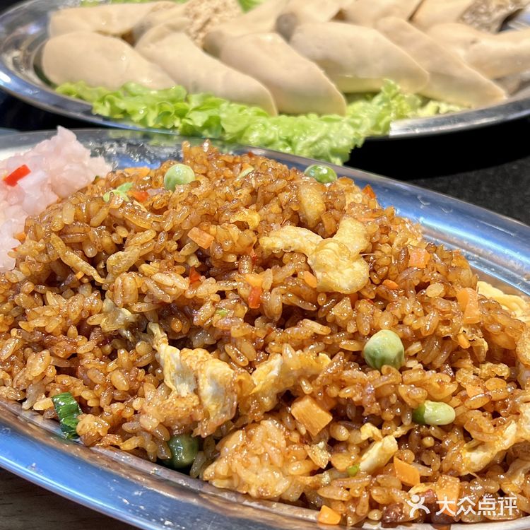 王奋斗贵州酸汤牛肉火锅：舌尖上的贵州美味