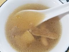 -东巴谷野生菌火锅餐厅