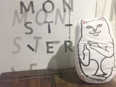 -怪兽咖啡 Monster Cafe