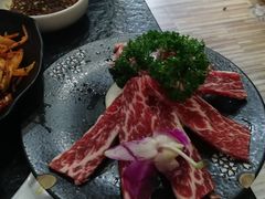-草家酱蟹炭火烤肉店(珲春南路一店)