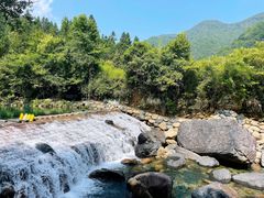-石台牯牛降景区