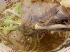 -拉面莊夢語＆中华料理八椿