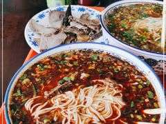 -吾穆勒蓬灰牛肉面·清真(北滨河中路店)