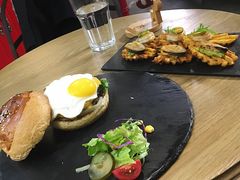 -HIGH FIVE哈福手工汉堡(桂林路店)