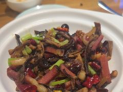 -严记小天府酸菜鱼(西四路店)