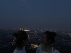 -鬼笑石后山停车场