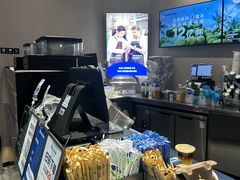 -瑞幸咖啡(岗厦北地铁站东区店)