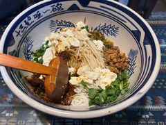 -蜗牛小馆醉乡民谣云南菜(惠新西里店)