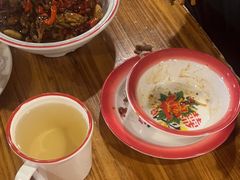 -冶建镜子·老南昌大排档·江西虾王(总店)