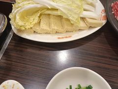 -呷哺呷哺(世贸.工三店)