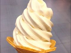 豆乳霜淇淋-永和大王(香缤店)