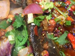 -万重锦·人文川菜馆(骡马市店)