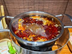 -独食火锅·半米屋台(直营总店)