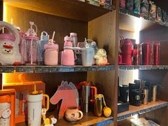 -星巴克(西藏路店)