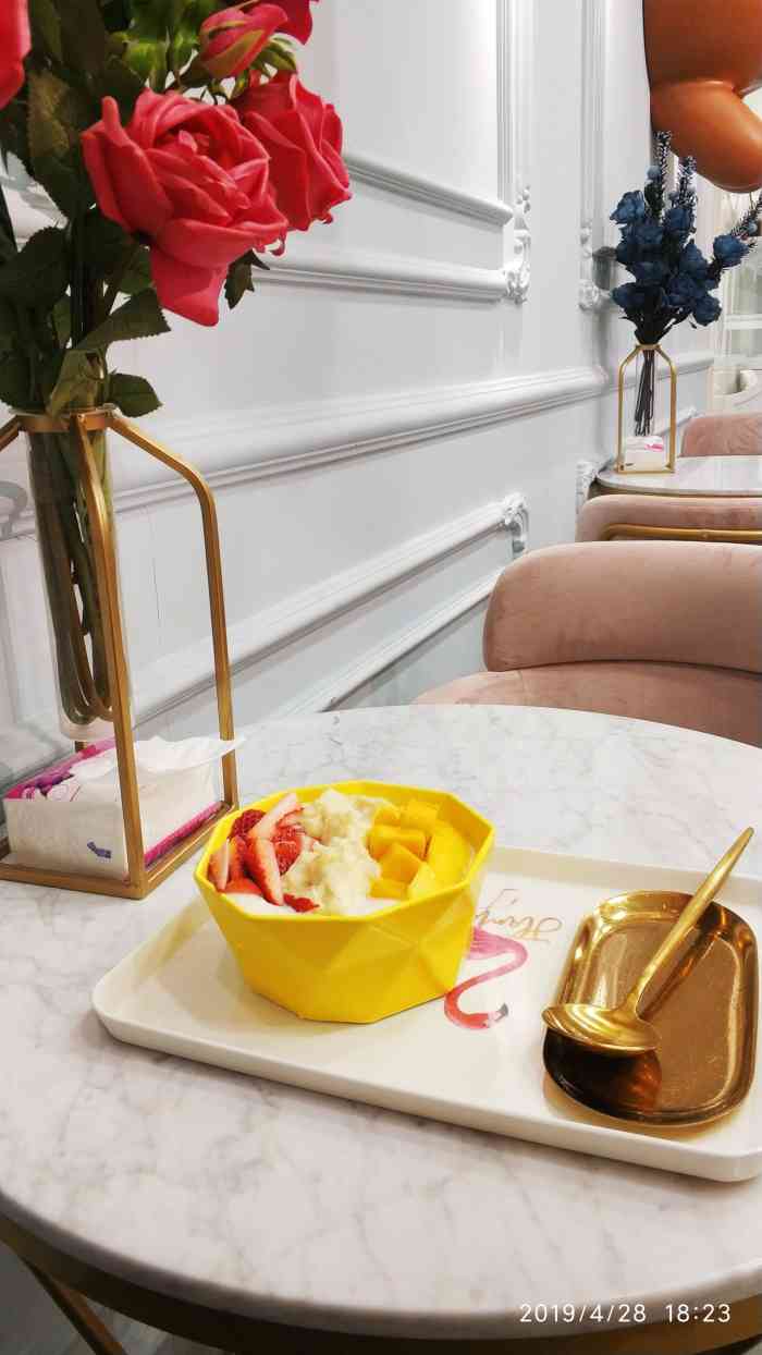 浩焕蜜桃家(西城总店)