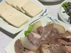 -贵府酸汤牛肉火锅·贵州老字号(飞山街店)