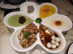 花田喜事-绿茶餐厅(乐峰广场店)